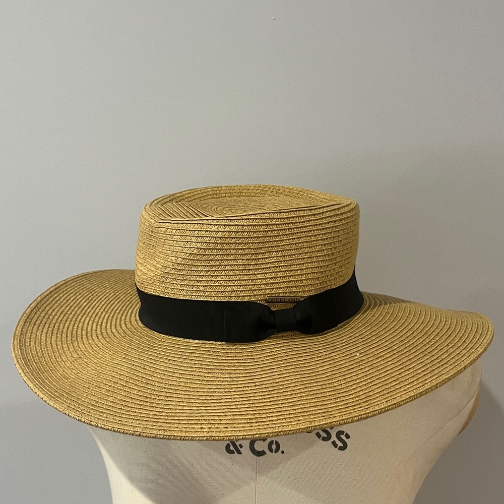 Overland. Classic Tan Straw Hat with Black Band. 22” - Picture 2 of 5